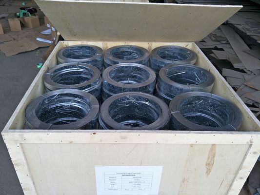 Металлические ленточные галстуки